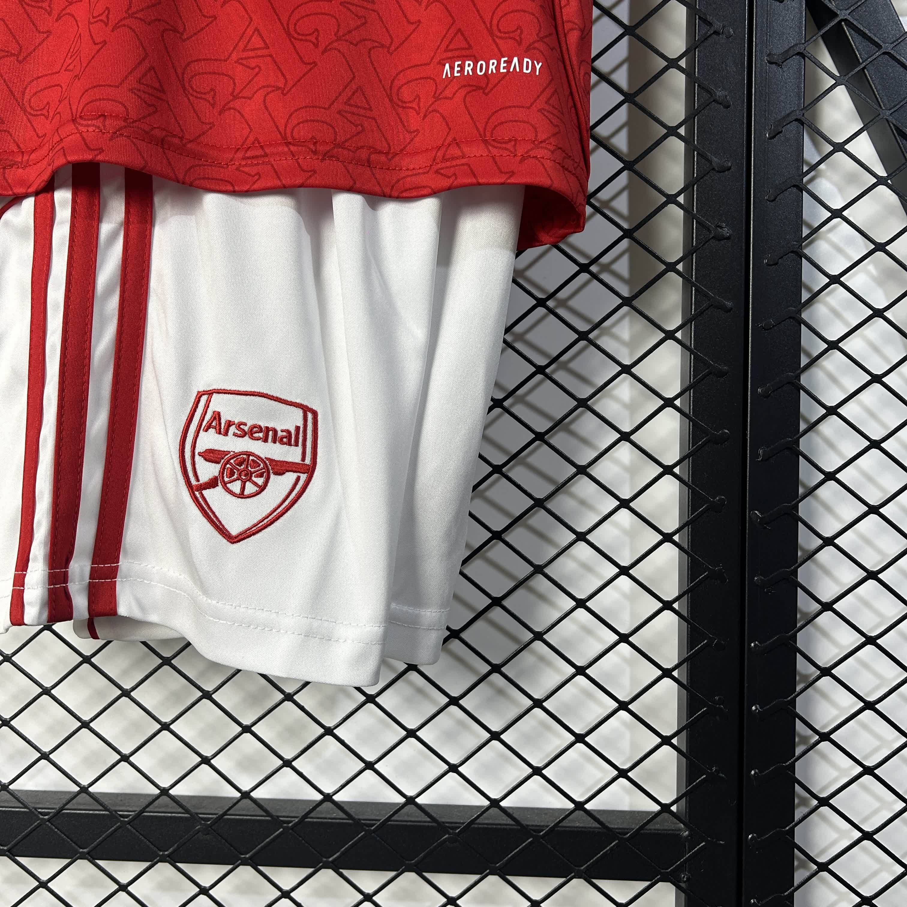 Conjunto Arsenal Home 25/26