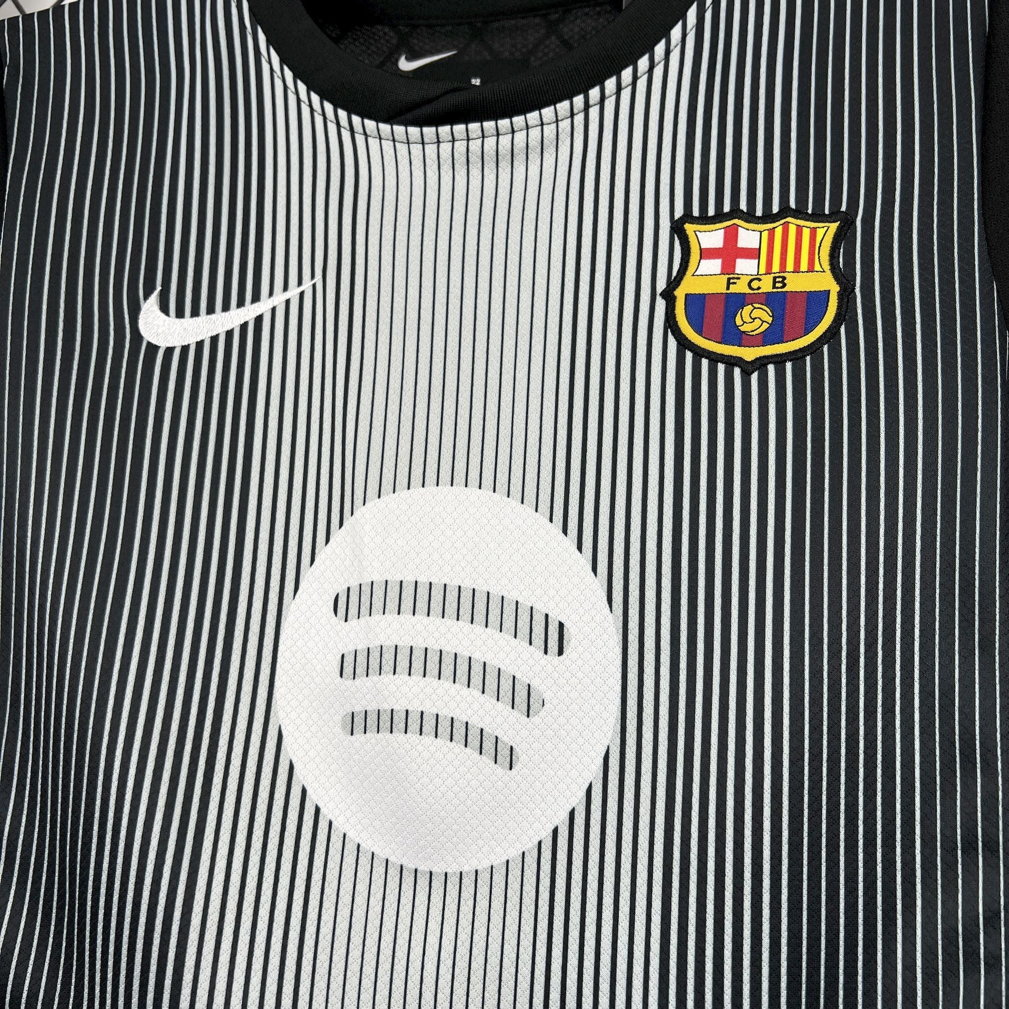 Conjunto Infantil Barcelona 25/26 - Preto