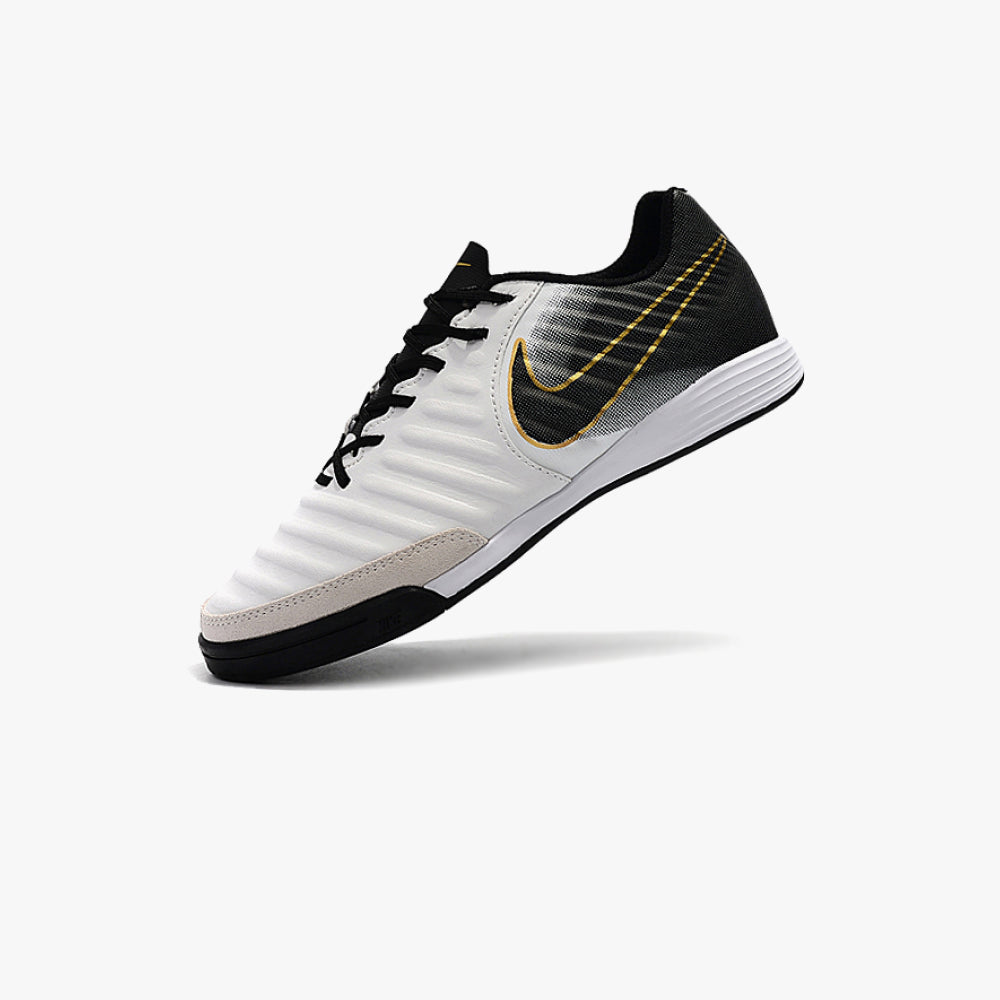 NIKE TIEMPO LIGERA