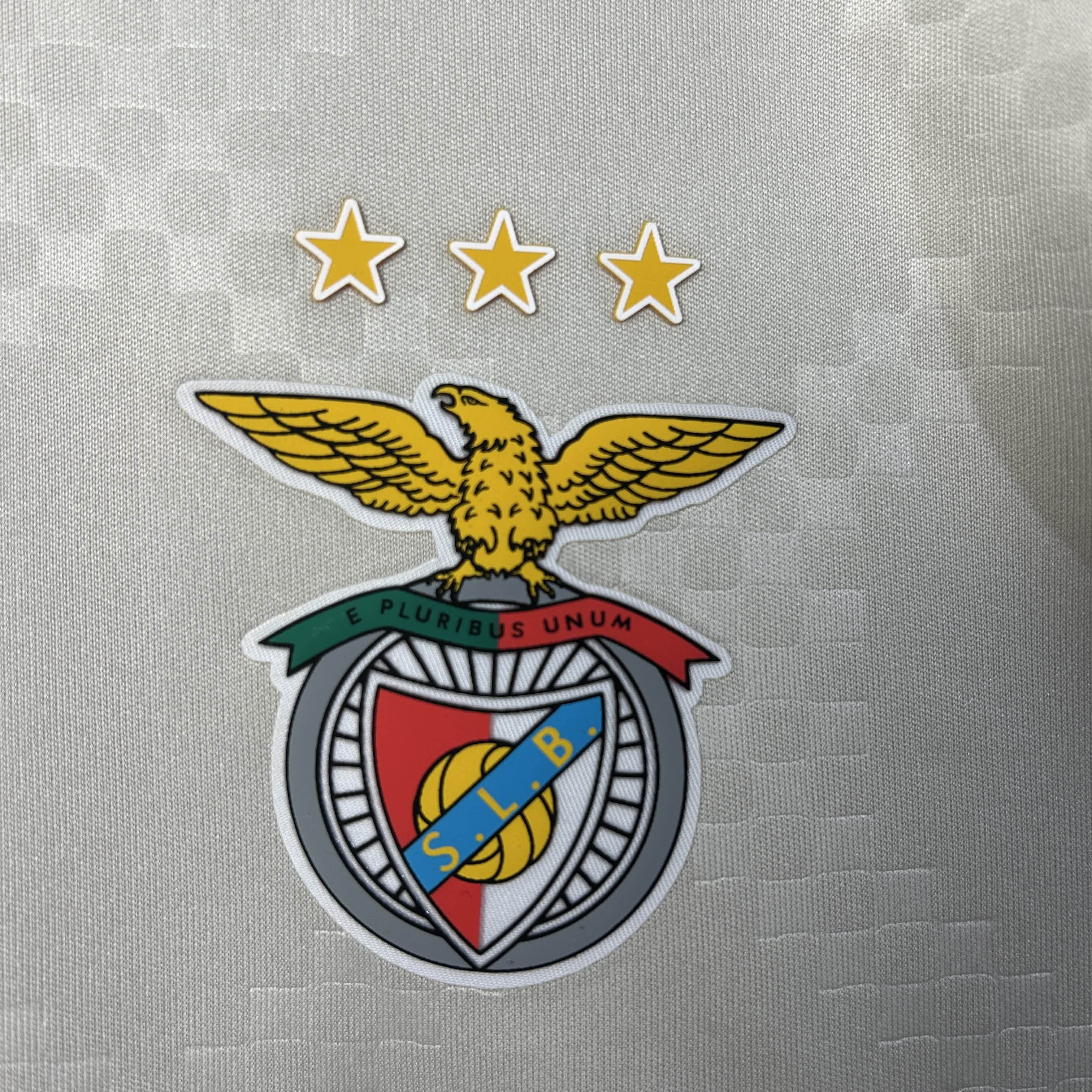 Conjunto Benfica Away 25/26