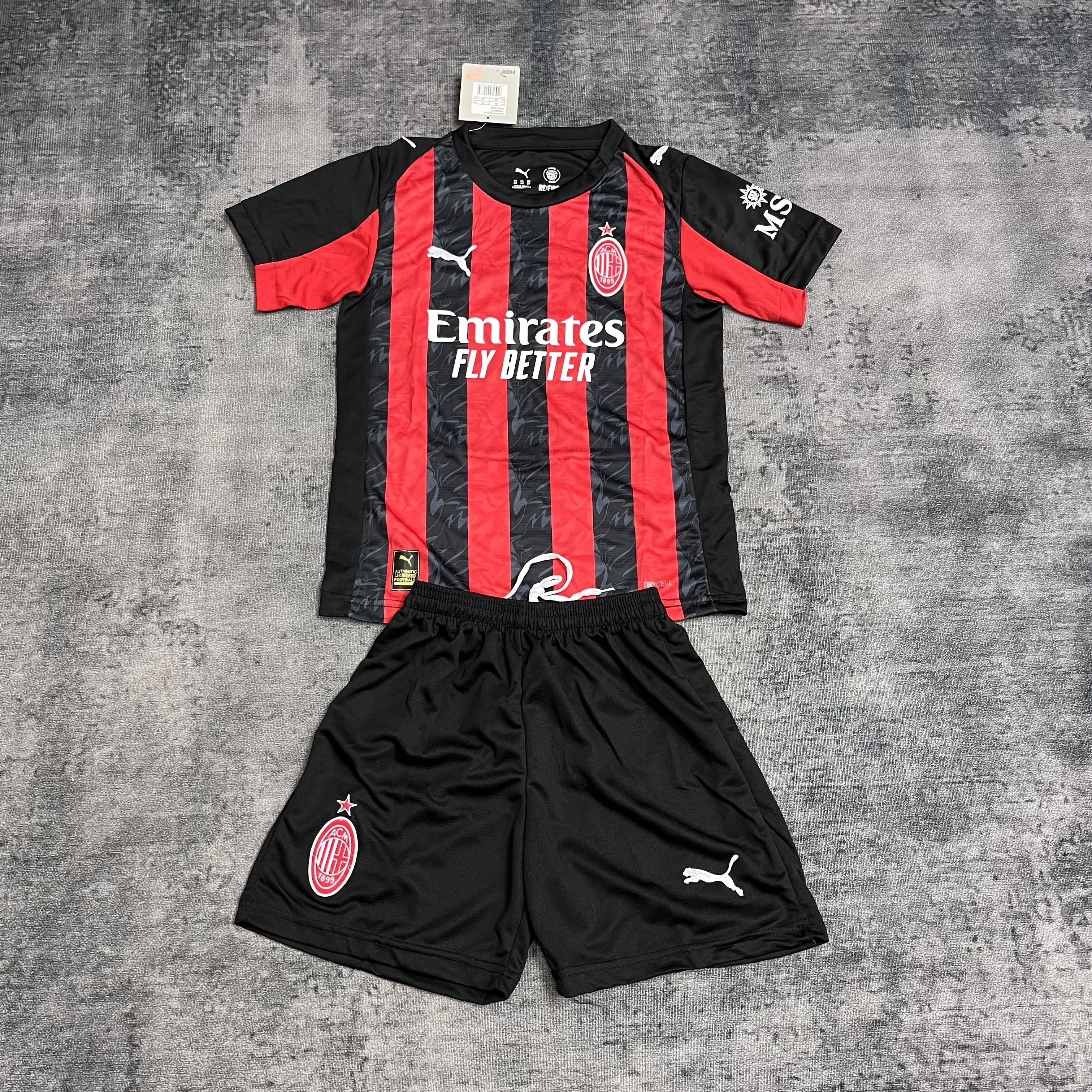 Conjunto Infantil Milan Titular 25/26 - Vermelho e Preto