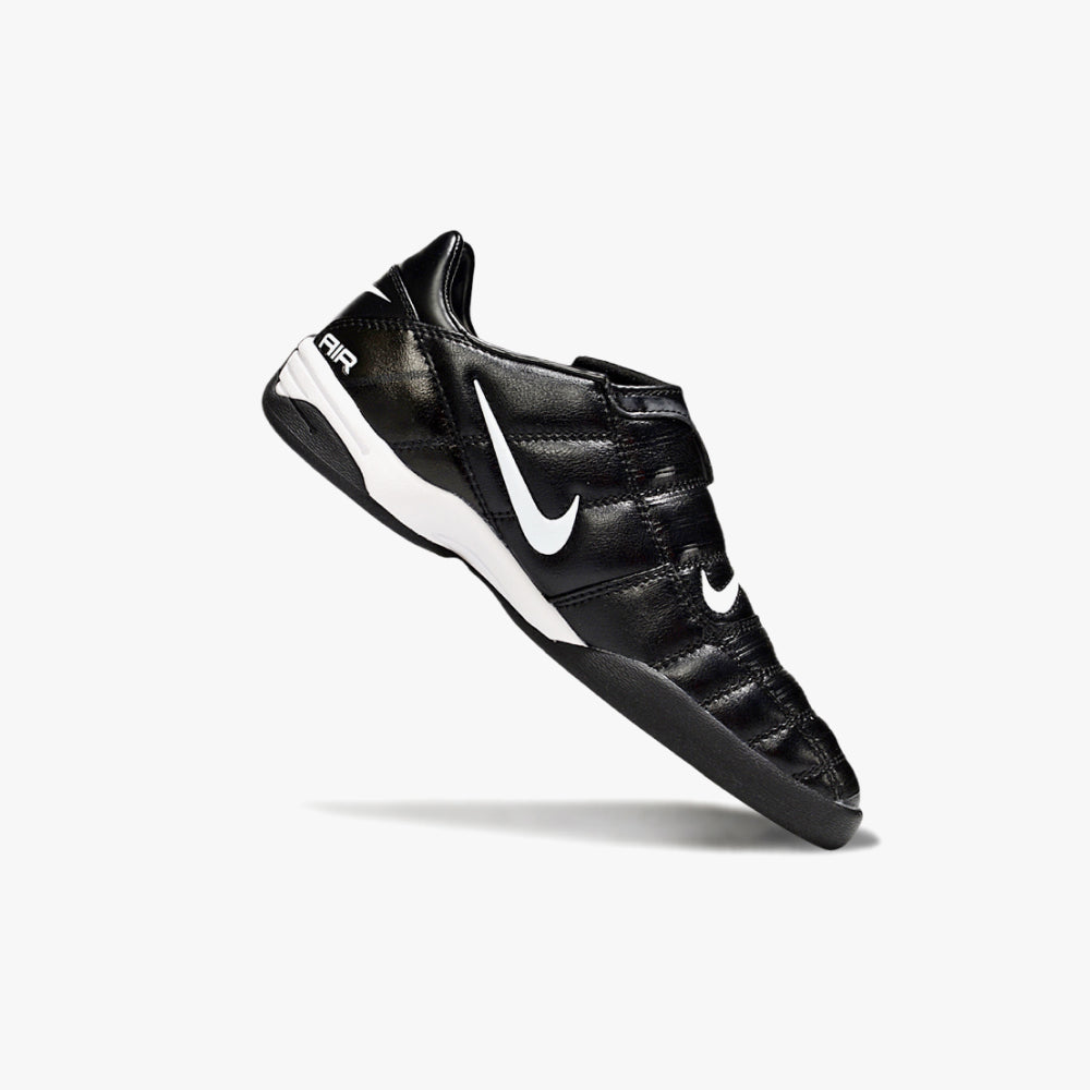 NIKE TOTAL 90 (IC)